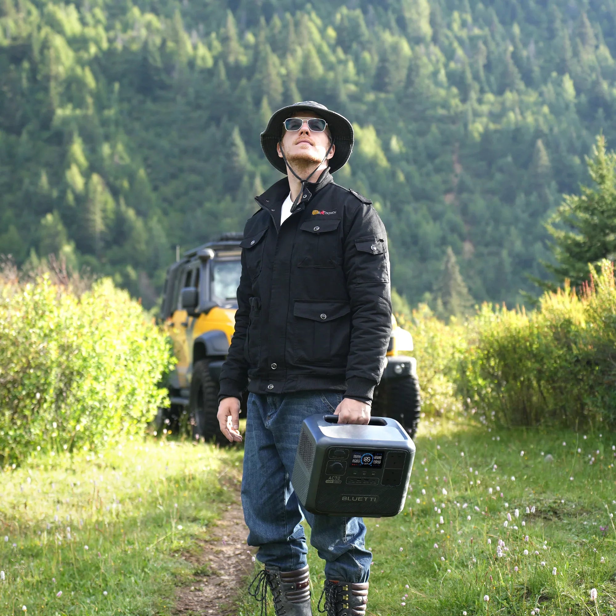 BLUETTI AC70 Portable Power Station 1,000W 768Wh - Trail Surge