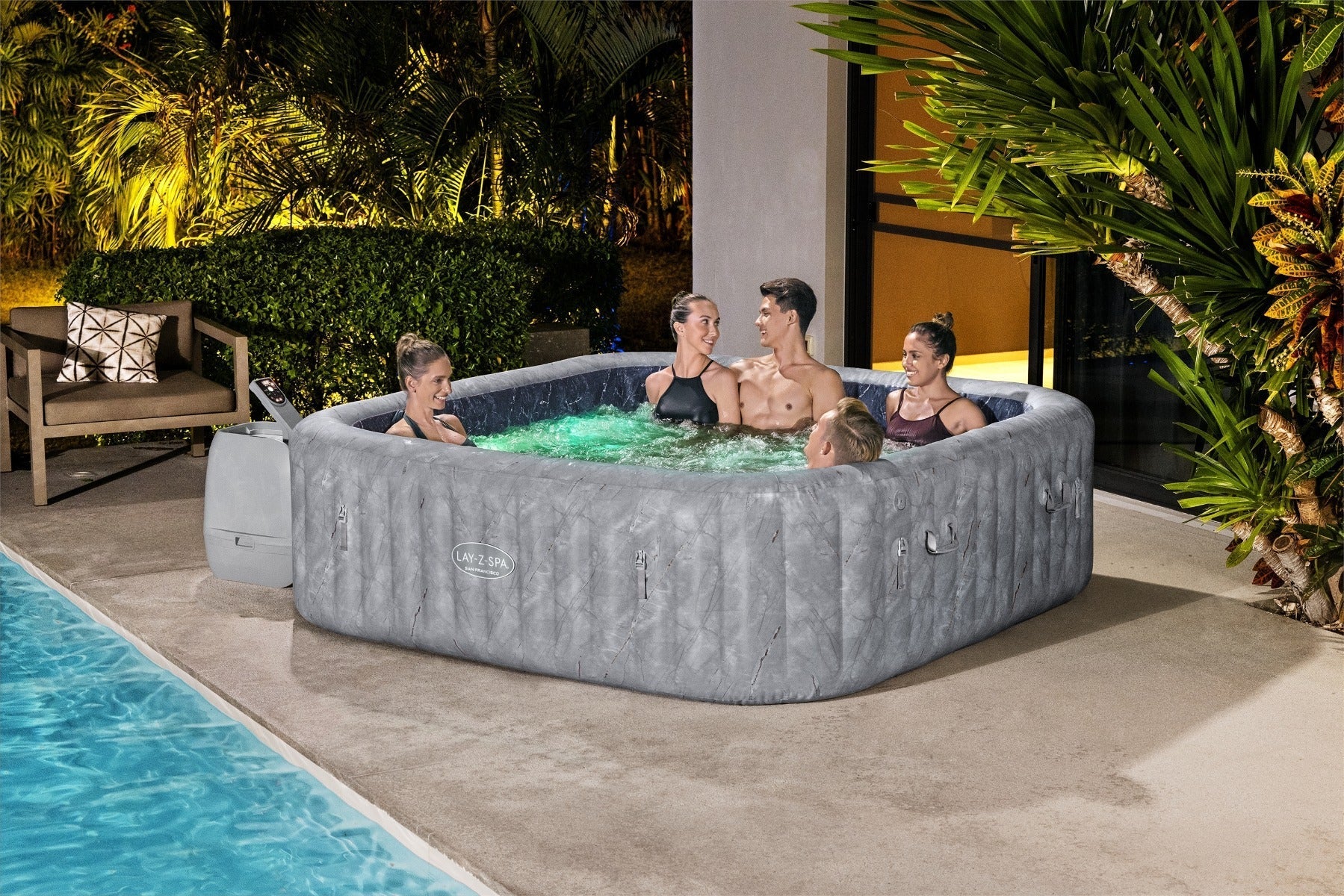 Lay-Z-Spa San Francisco EnergySense® Smart Luxe HydroJet Pro™ - official product image 9