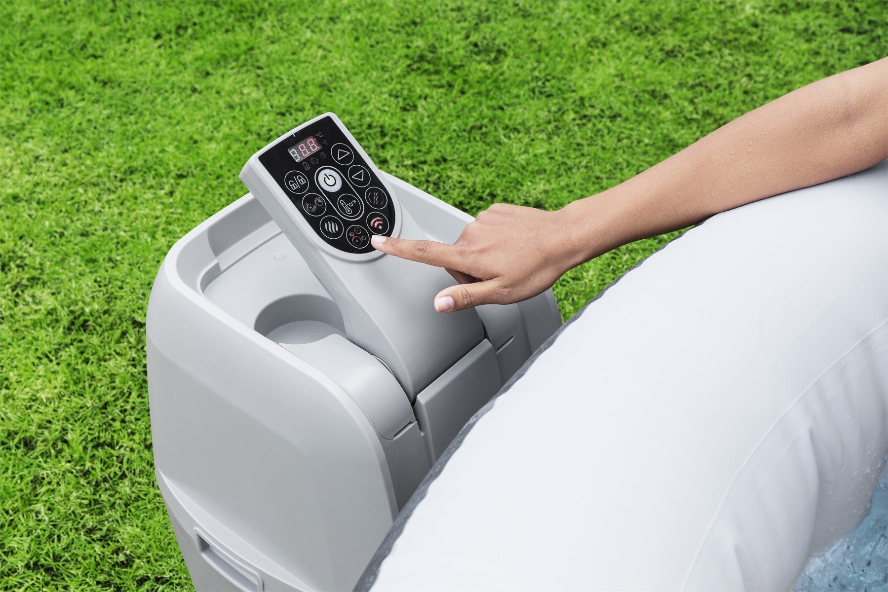 Lay-Z-Spa Boracay AirJet - official product image 10