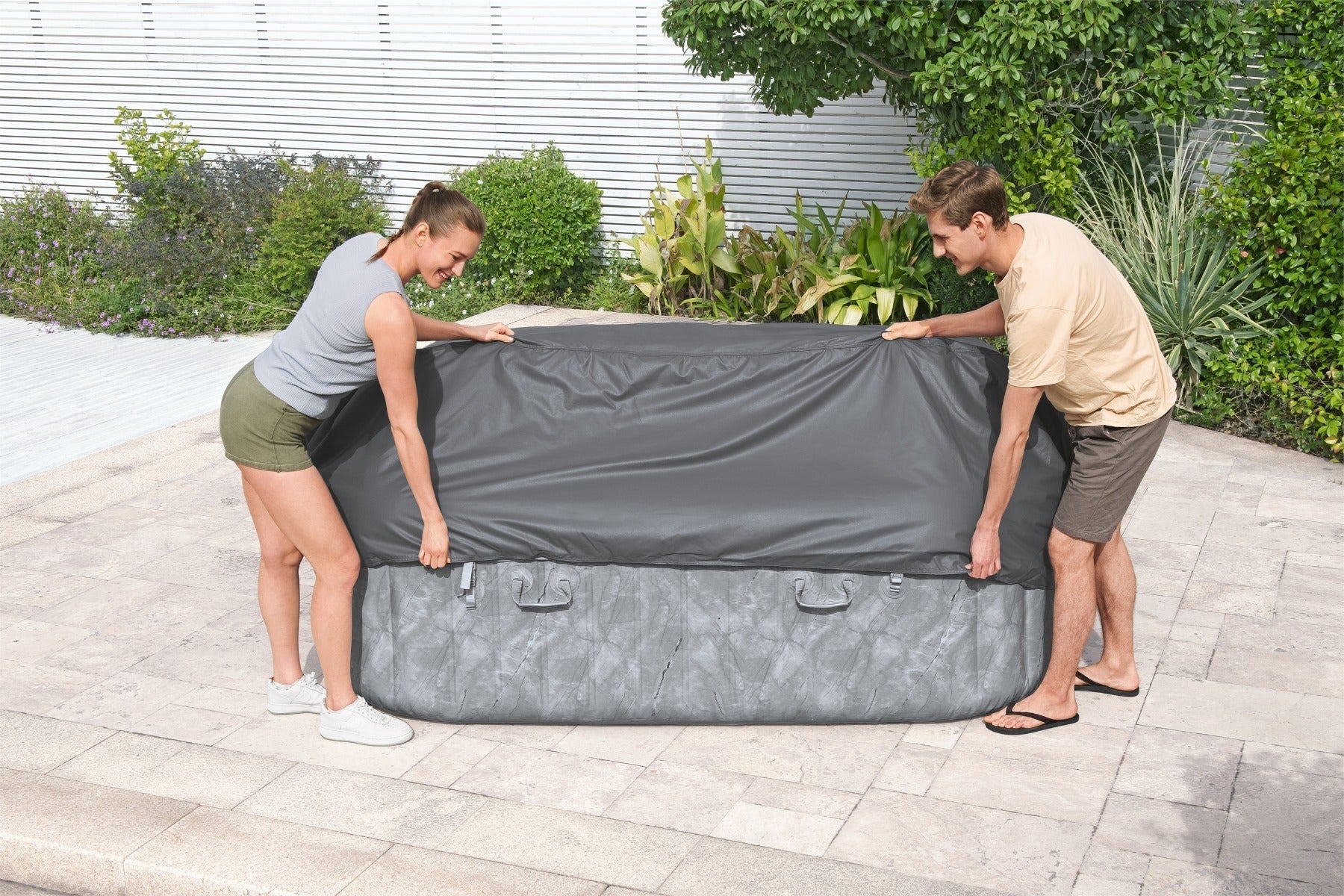 Lay-Z-Spa 90.5" x 90.5" Thermal Cover Square 1