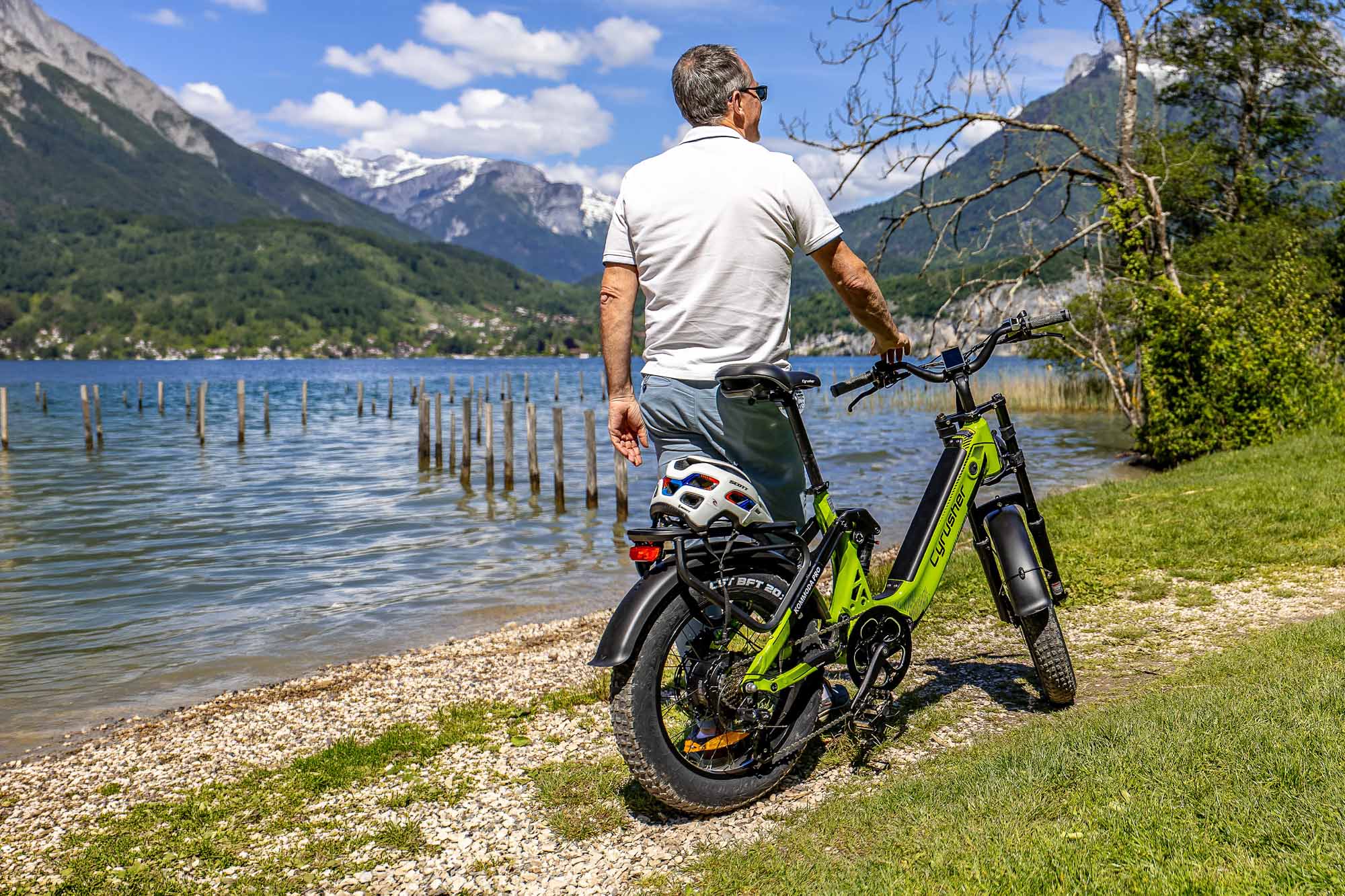 Cyrusher Kommoda Pro on a mixed-surface route