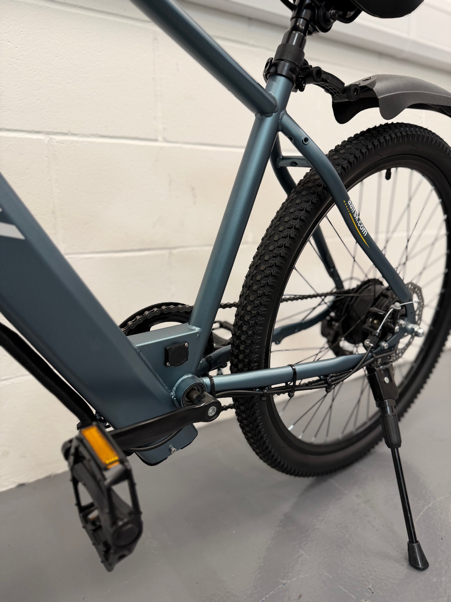 Real product photo of Aairsk GT300 Electric Bike from TrailSurge