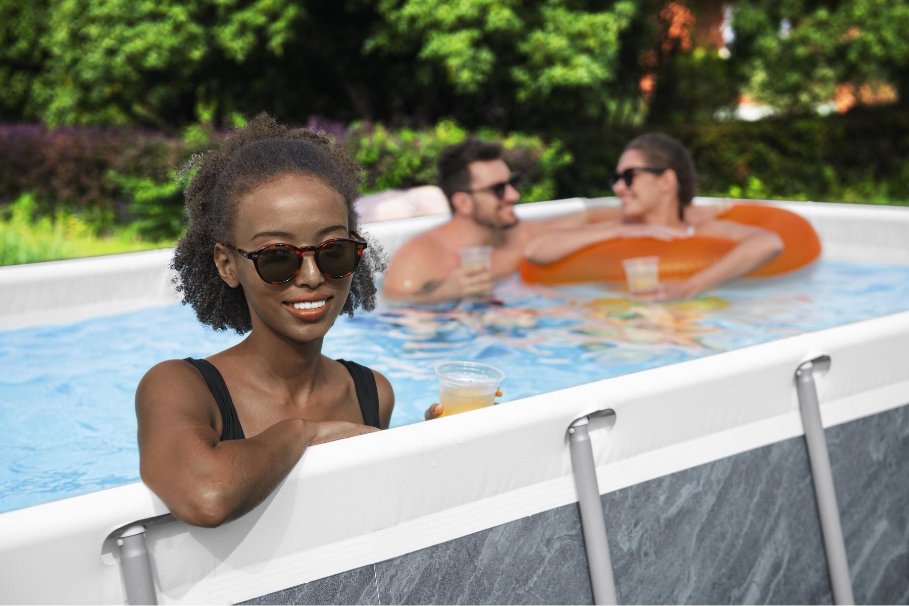 Bestway 13'3" x 6'7" x 39.5" Rattan Pool Set - official Bestway gallery image 4