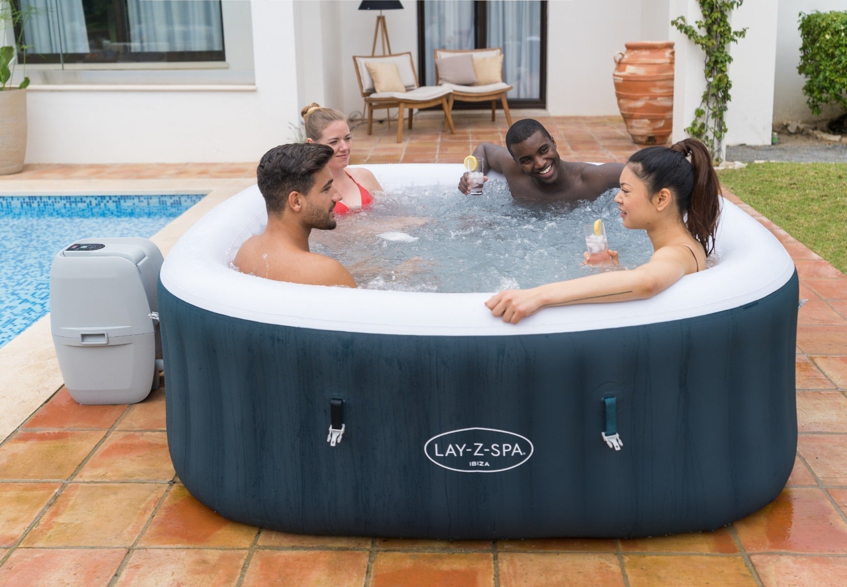 Lay-Z-Spa Ibiza AirJet - official product image 2