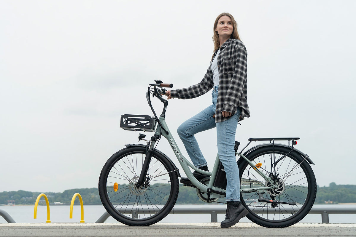 Fafrees F26 Lasting Step-Through Electric Bike – 25Ah – official gallery image 2
