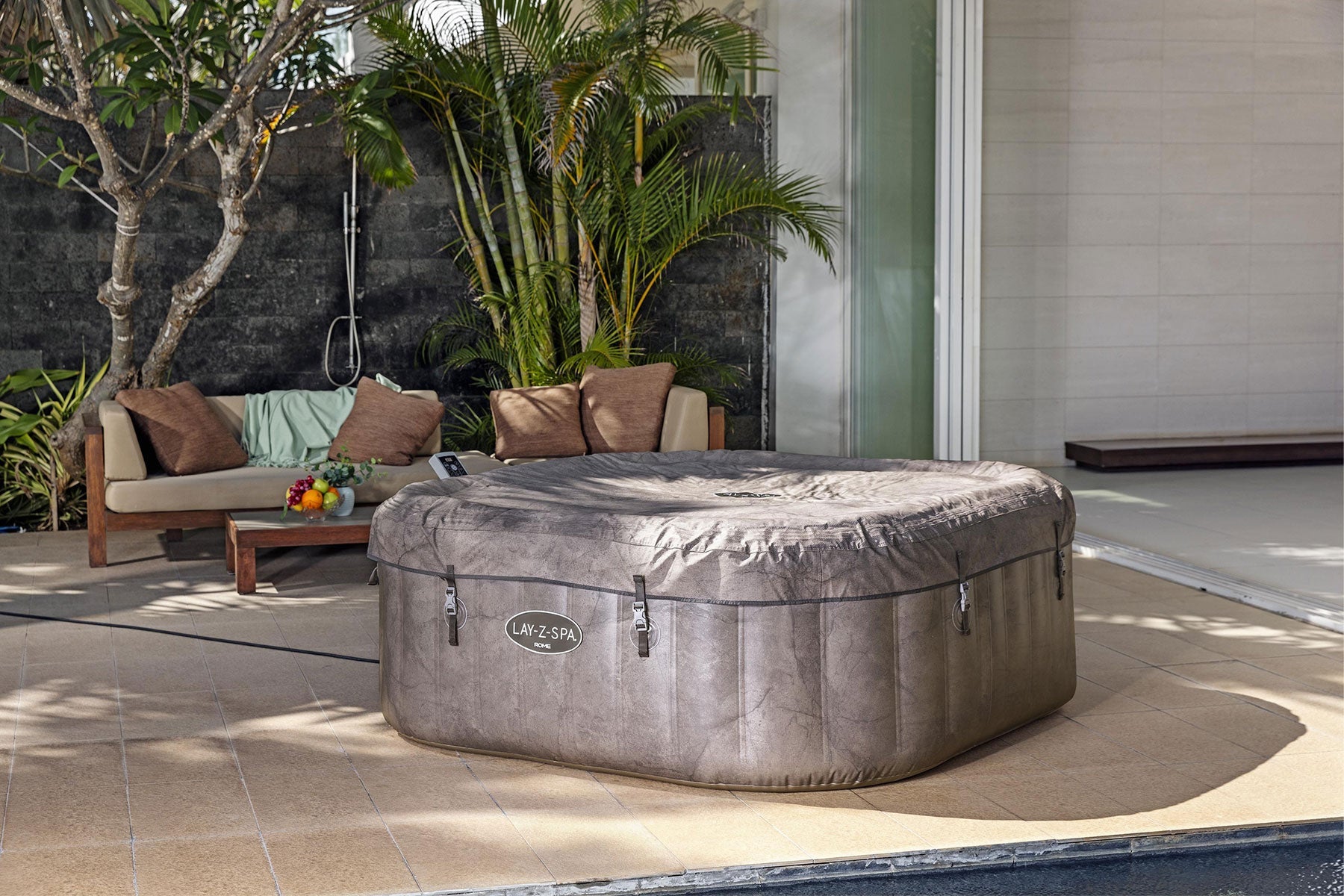 Lay-Z-Spa Rome EnergySense® UltraFit™ Smart AirJet™ - official product image 7