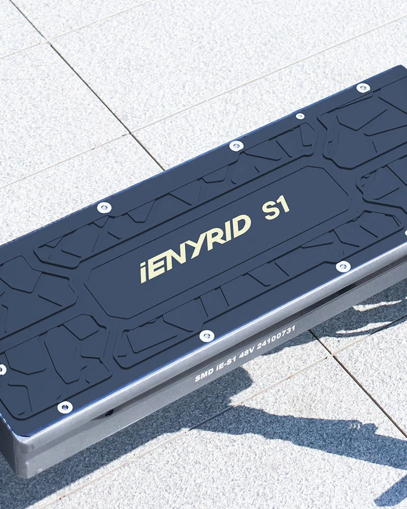 iENYRID S1 Foldable Off Road Electric Scooter 700W 48V 15Ah 9