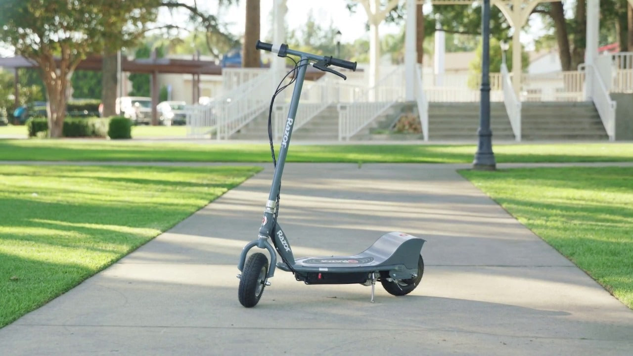 Razor E300 Electric Scooter 7
