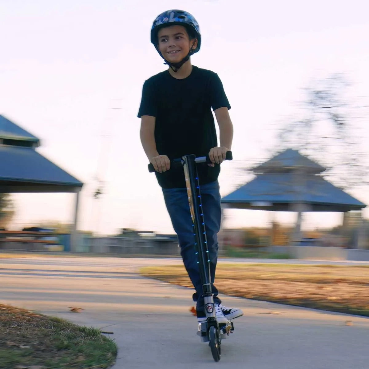 Razor PowerCore E90 Light Show Electric Scooter 12V 11