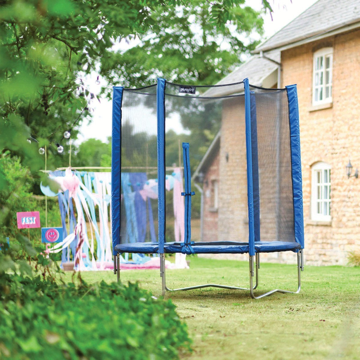 Plum 6ft Junior Springsafe Trampoline & Enclosure