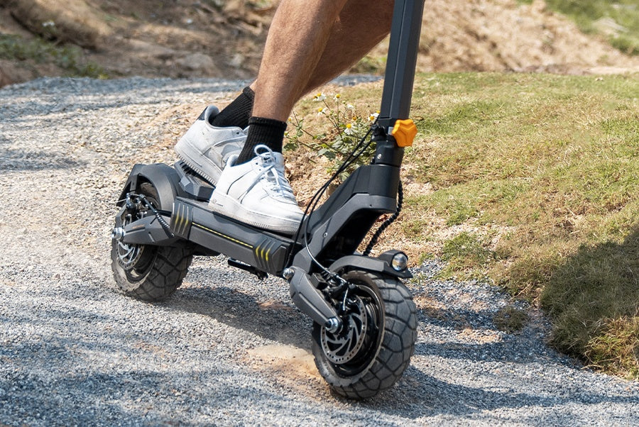 Ausom L2 Dual Motor Electric Scooter 1600W 48V 15AH 18