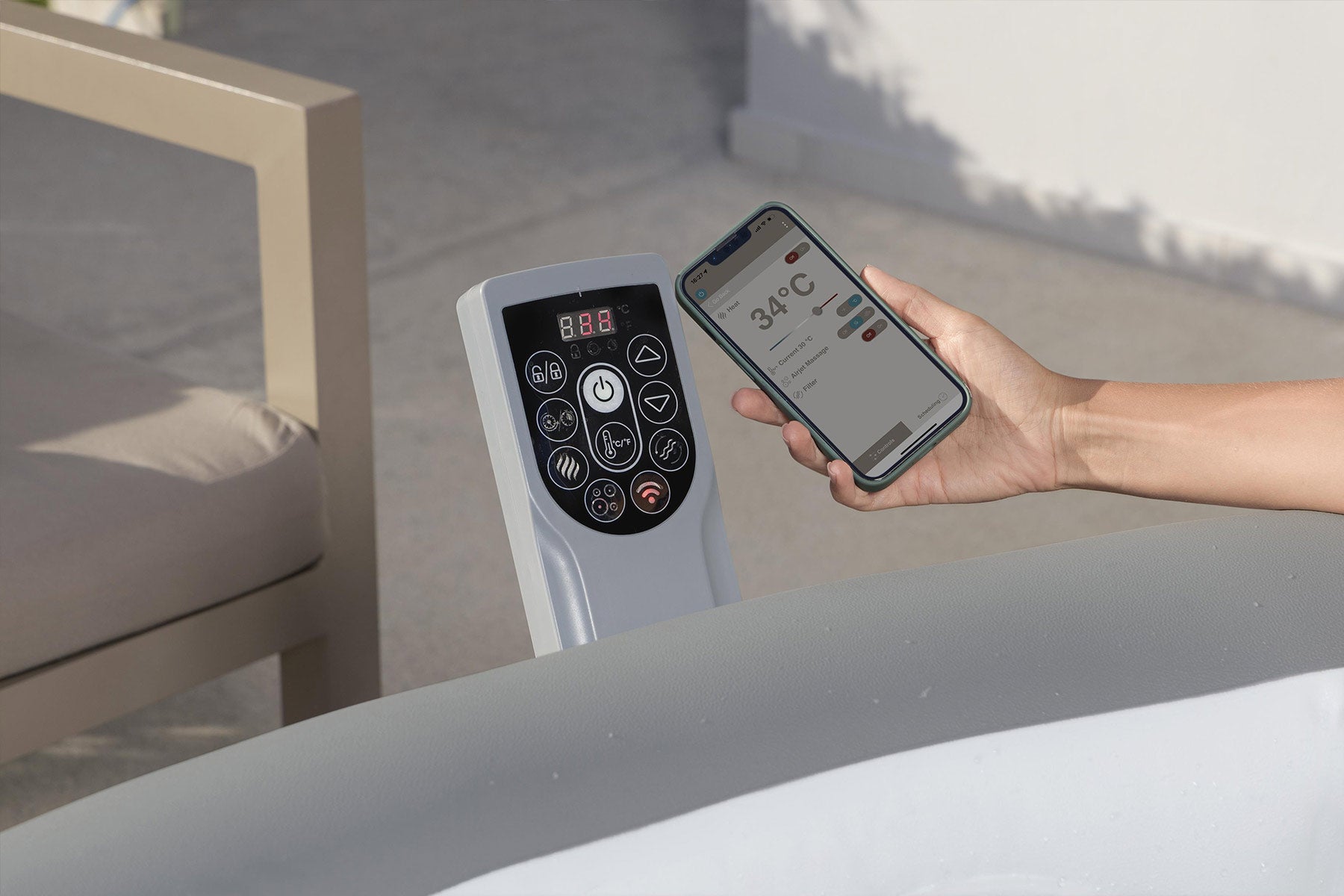 Lay-Z-Spa Grenada EnergySense® Smart AirJet™ 8 Person Hot Tub - official product image 10