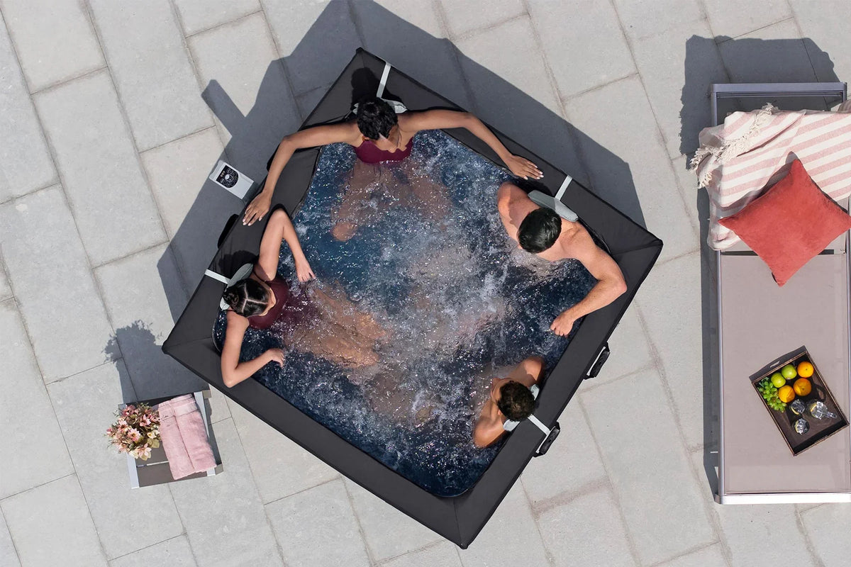 Lay-Z-Spa Stockholm ThermaCore™ UltraFit™ AirJet™,