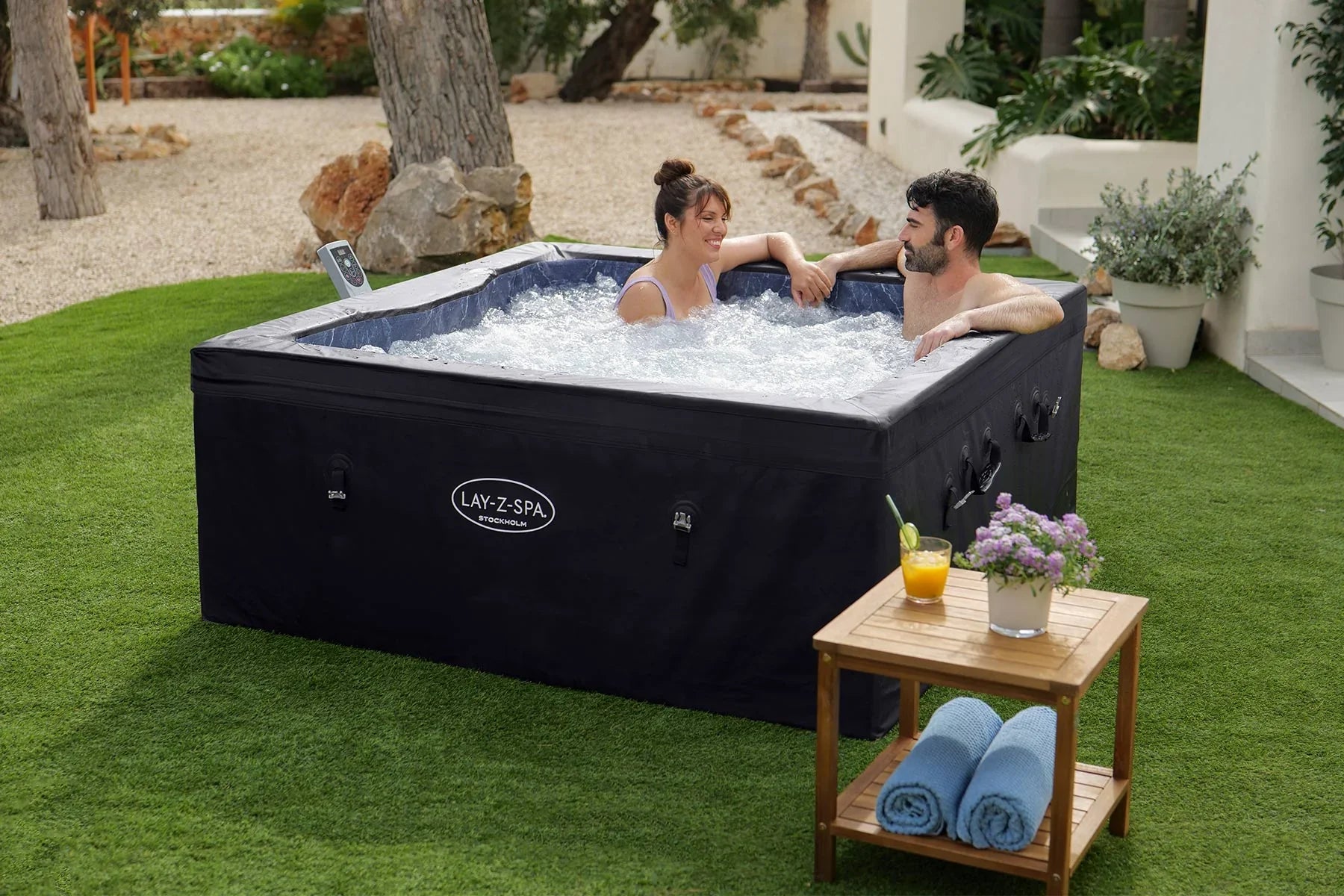 Lay-Z-Spa Stockholm ThermaCore™ UltraFit™ AirJet™, 6