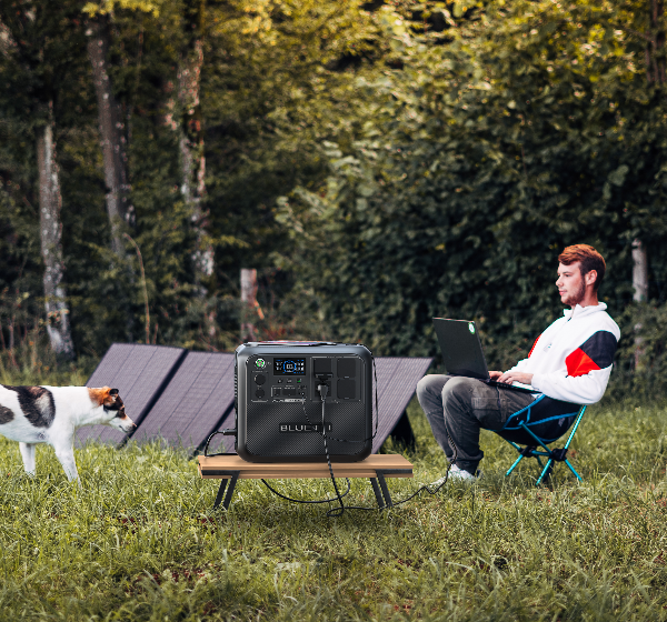 BLUETTI PV200 200W portable solar panel