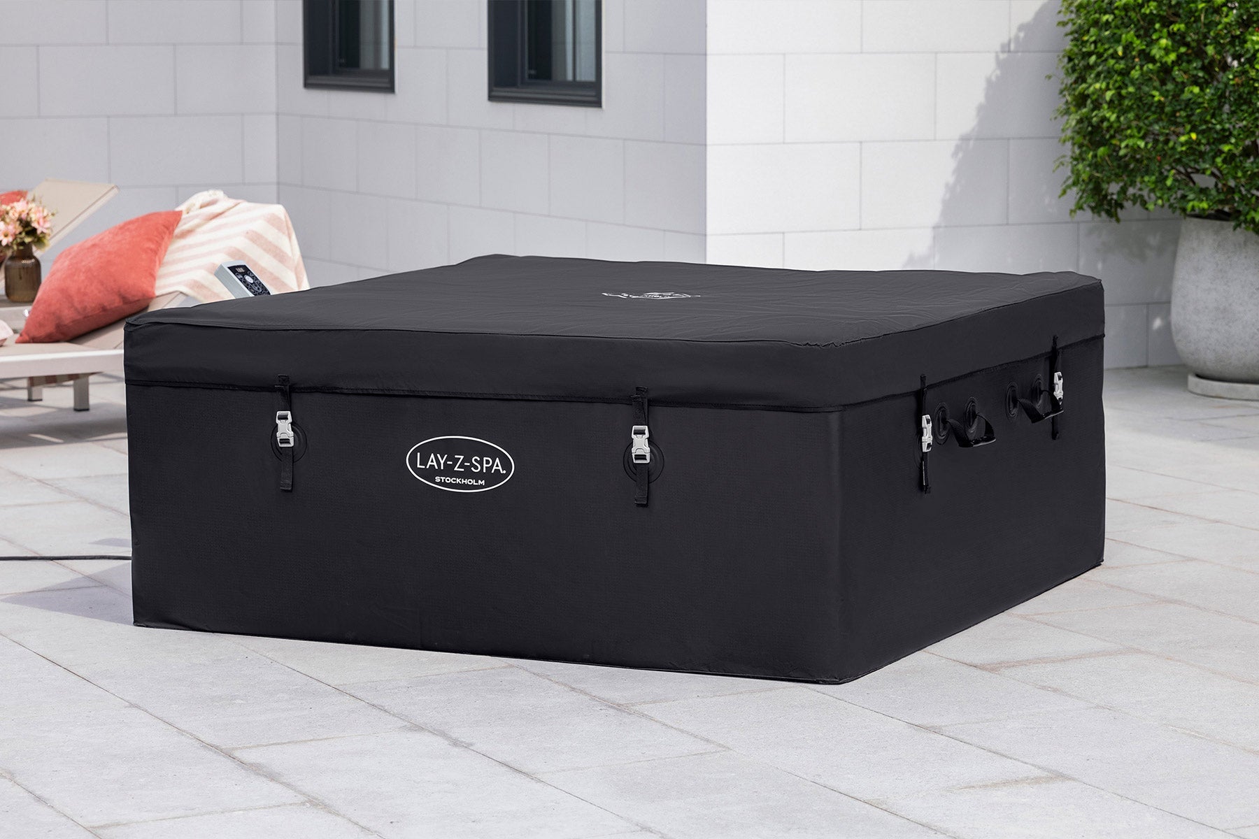Lay-Z-Spa Stockholm ThermaCore™ UltraFit™ AirJet™, - official product image 12
